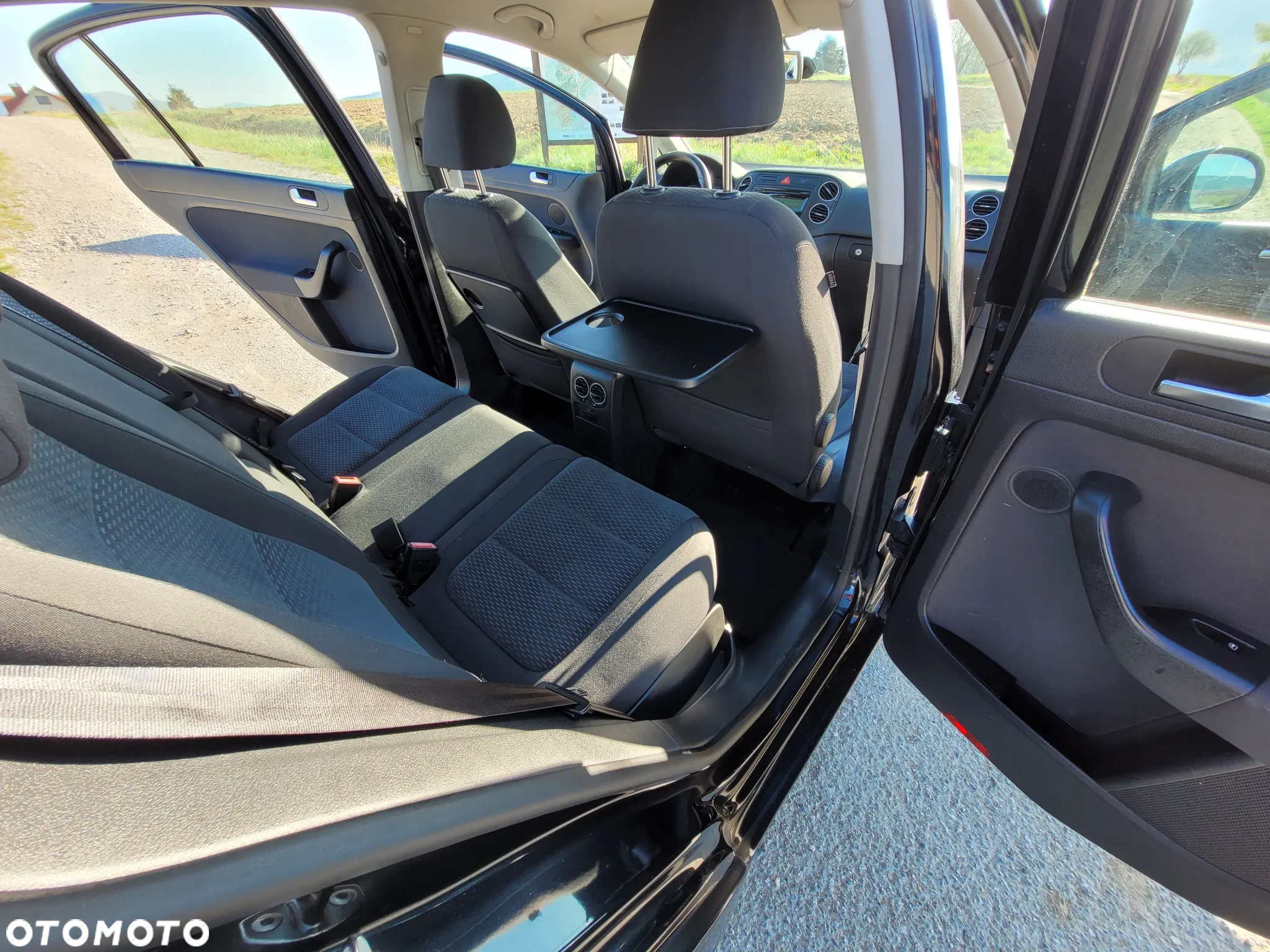 Volkswagen Golf Plus 1.6 TDI BlueMot Comfortline - 18