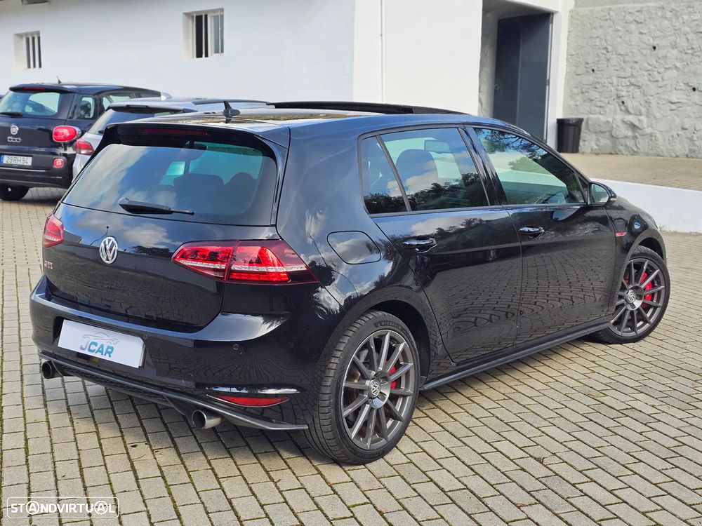 VW Golf 2.0 TSi GTi DSG Performance - 4