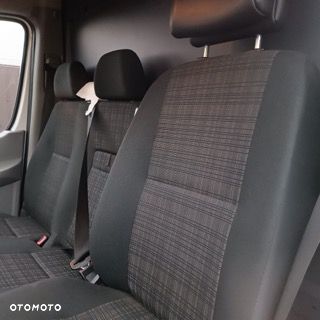 Mercedes-Benz Sprinter 319 - 13