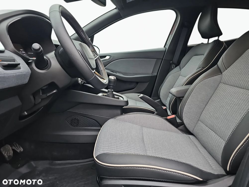 Renault Clio TCe 90 TECHNO - 27