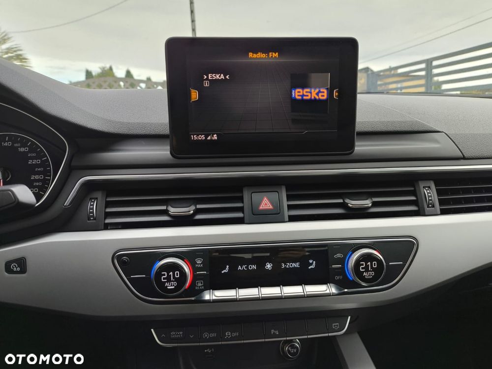 Audi A4 Limousine 35 TDI S tronic design - 30