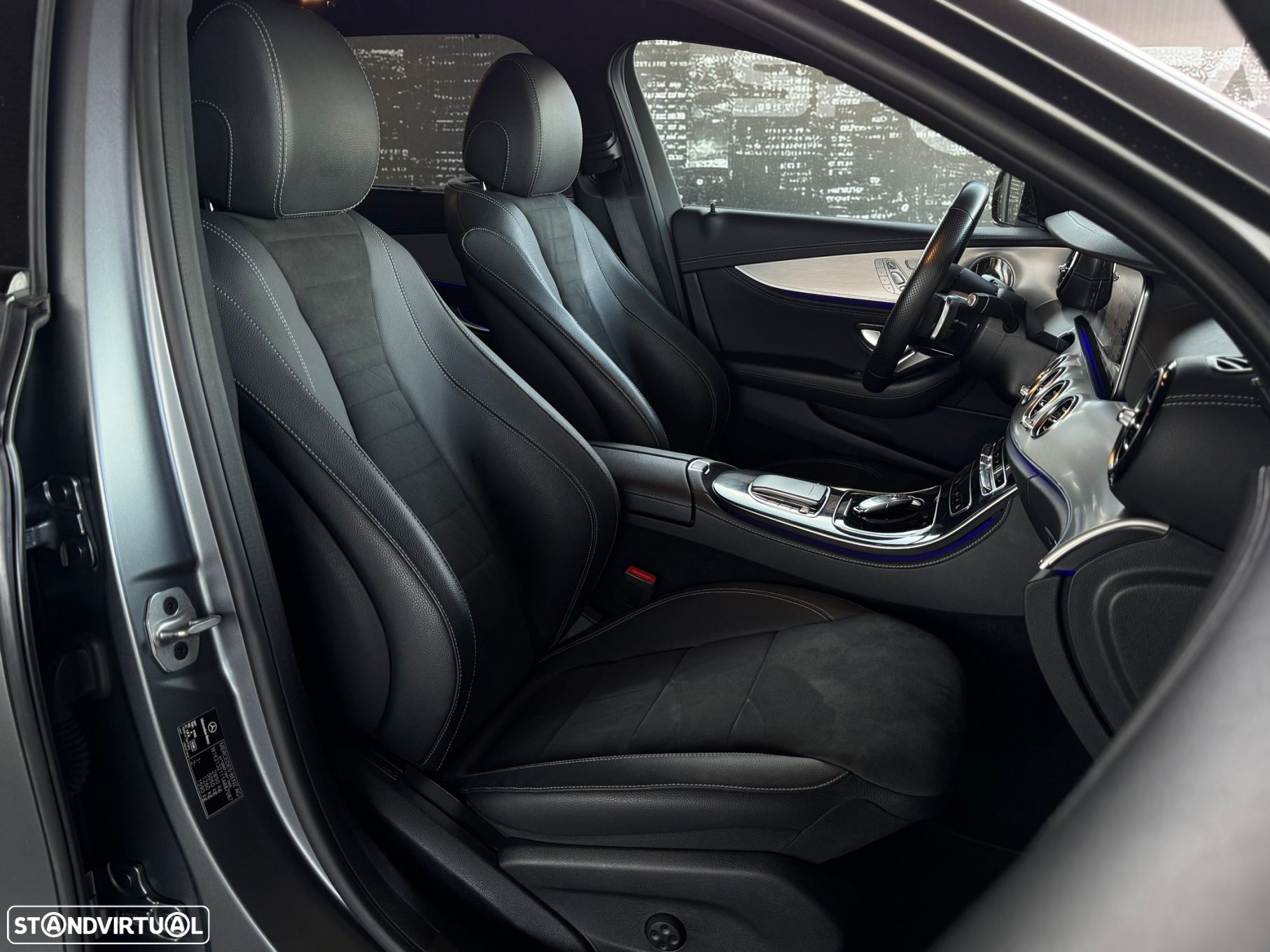 Mercedes-Benz E 300 de AMG Line 4Matic - 25