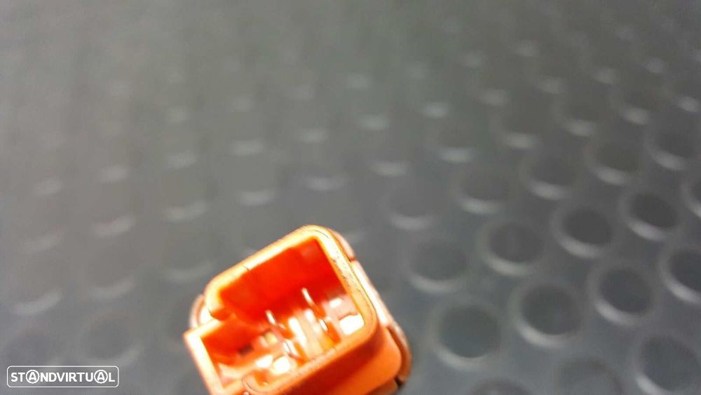 INTERRUPTOR DE LUZ DE FREIO MITSUBISHI ASX (GA0W) MOTION 2WD - 3