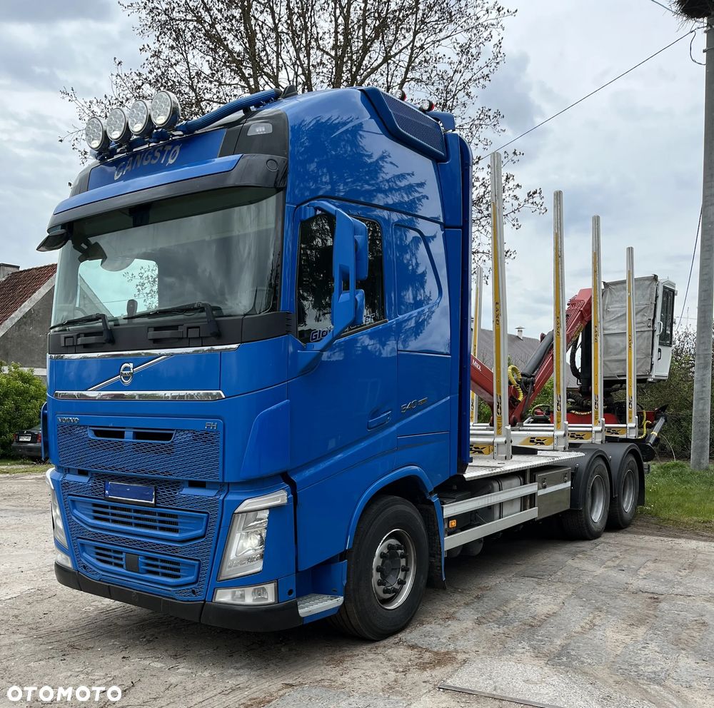 Volvo - 2