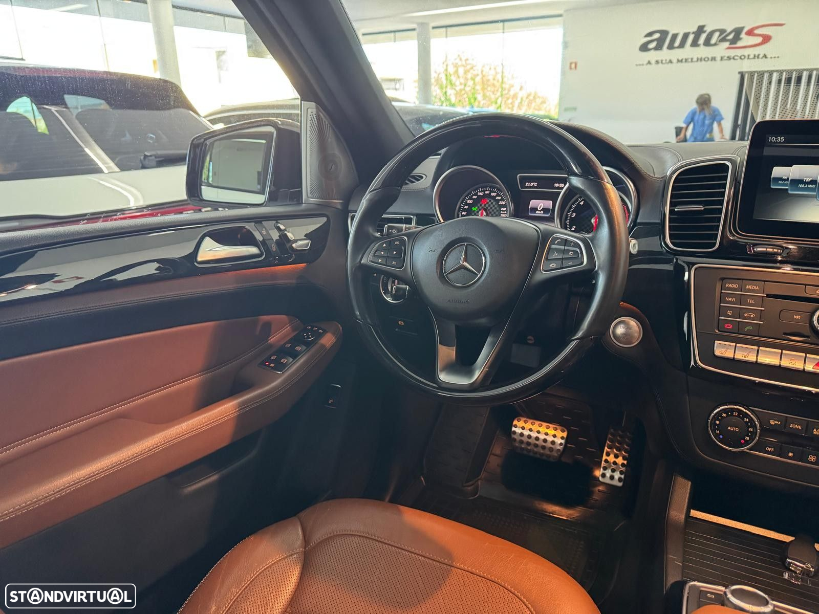 Mercedes-Benz GLE 43 AMG 4Matic 9G-TRONIC Line - 23