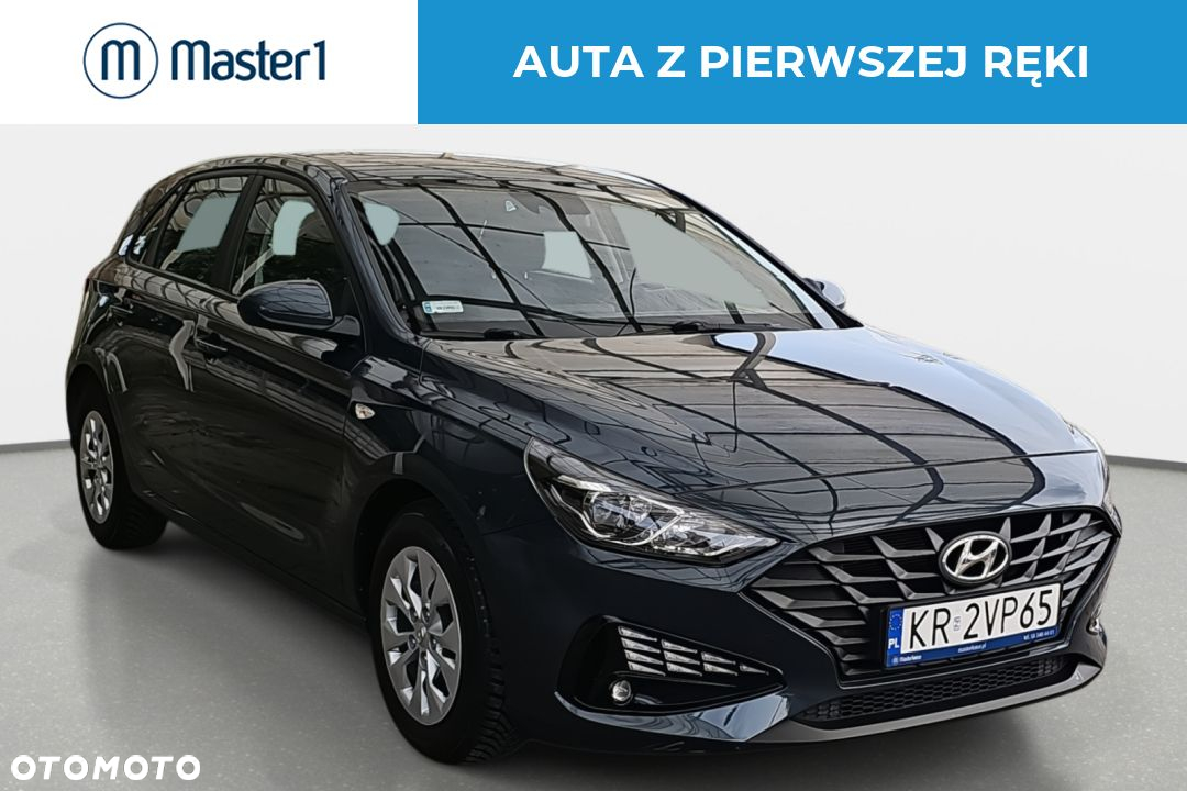 Hyundai i30 1.5 DPI Classic + - 5