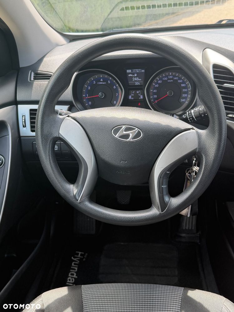 Hyundai i30 1.4 Classic - 12