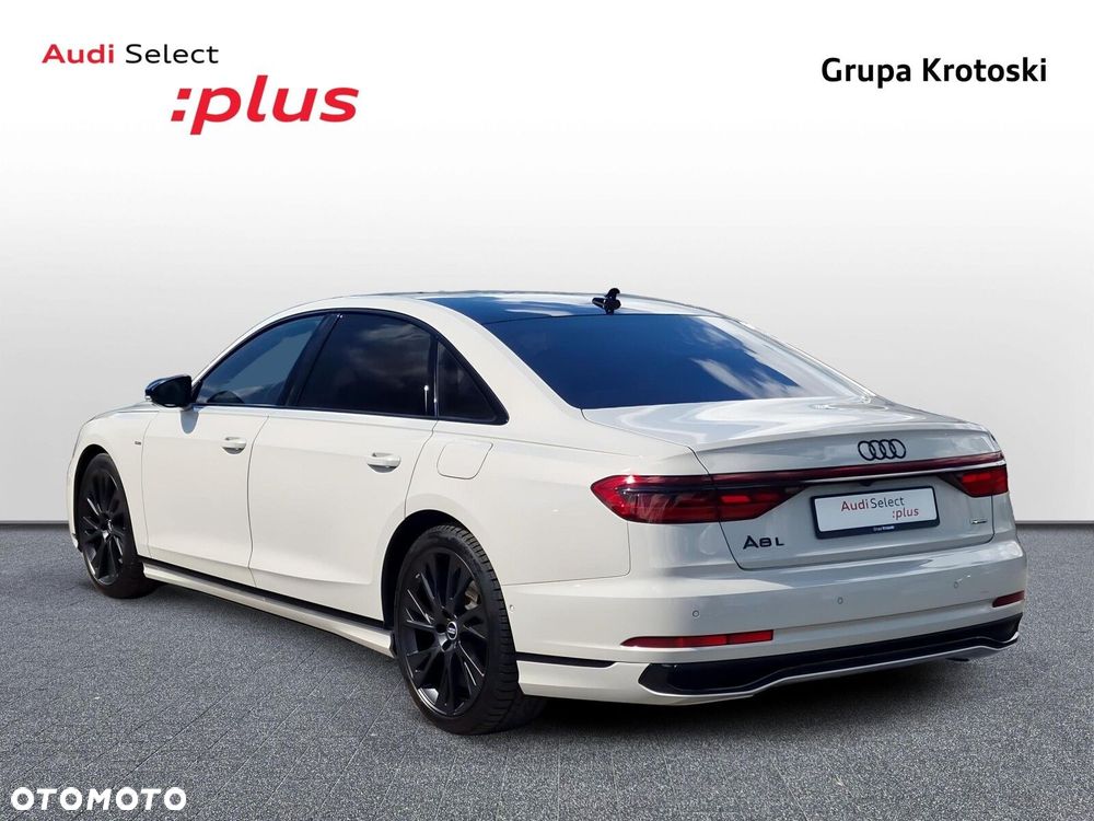 Audi A8 - 8