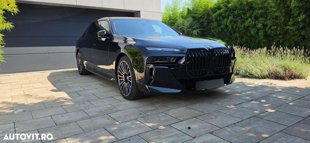 BMW Seria 7 - 24