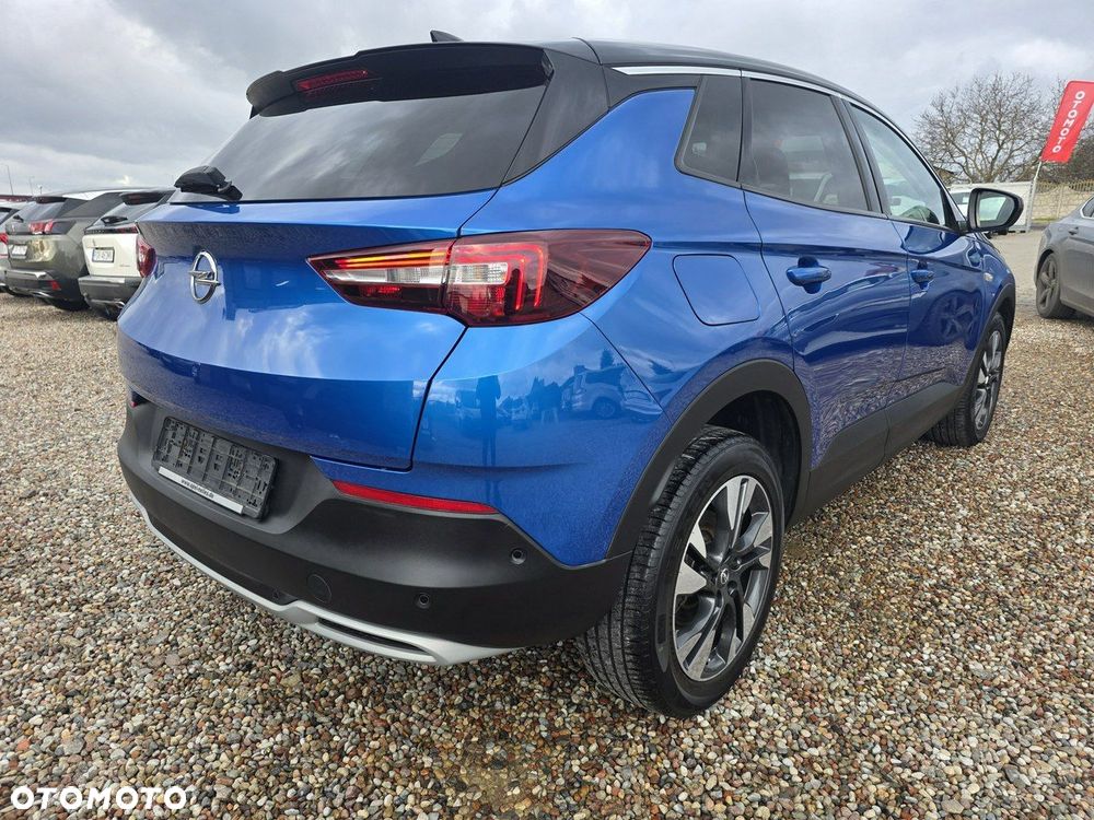 Opel Grandland X - 16