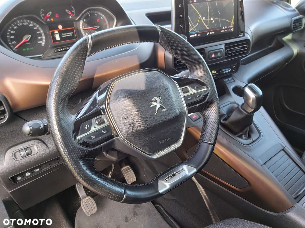 Peugeot Rifter - 37