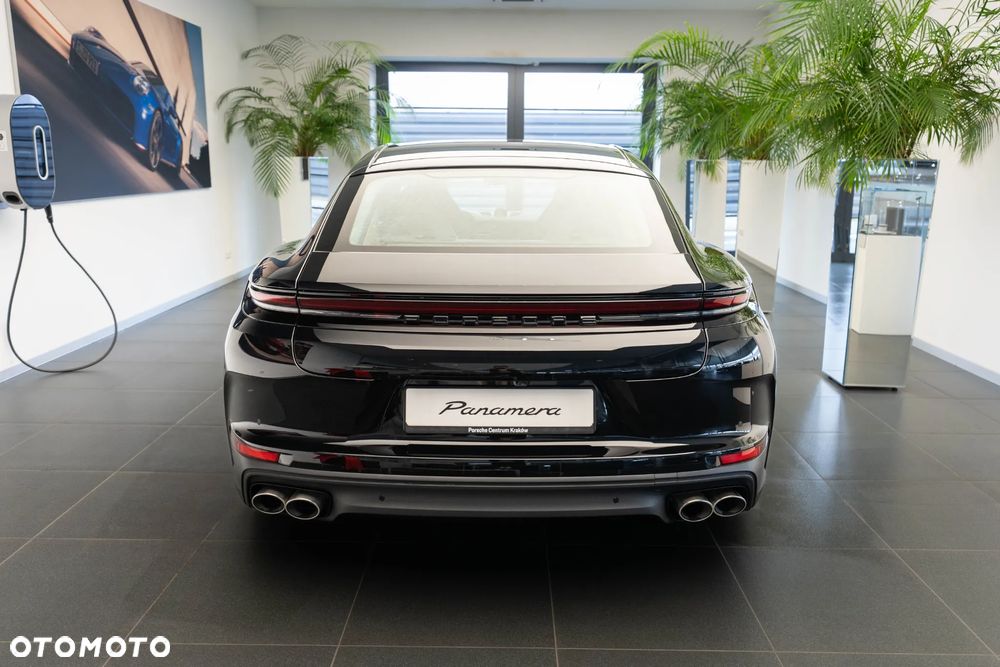 Porsche Panamera 4 E-Hybrid PHEV - 5