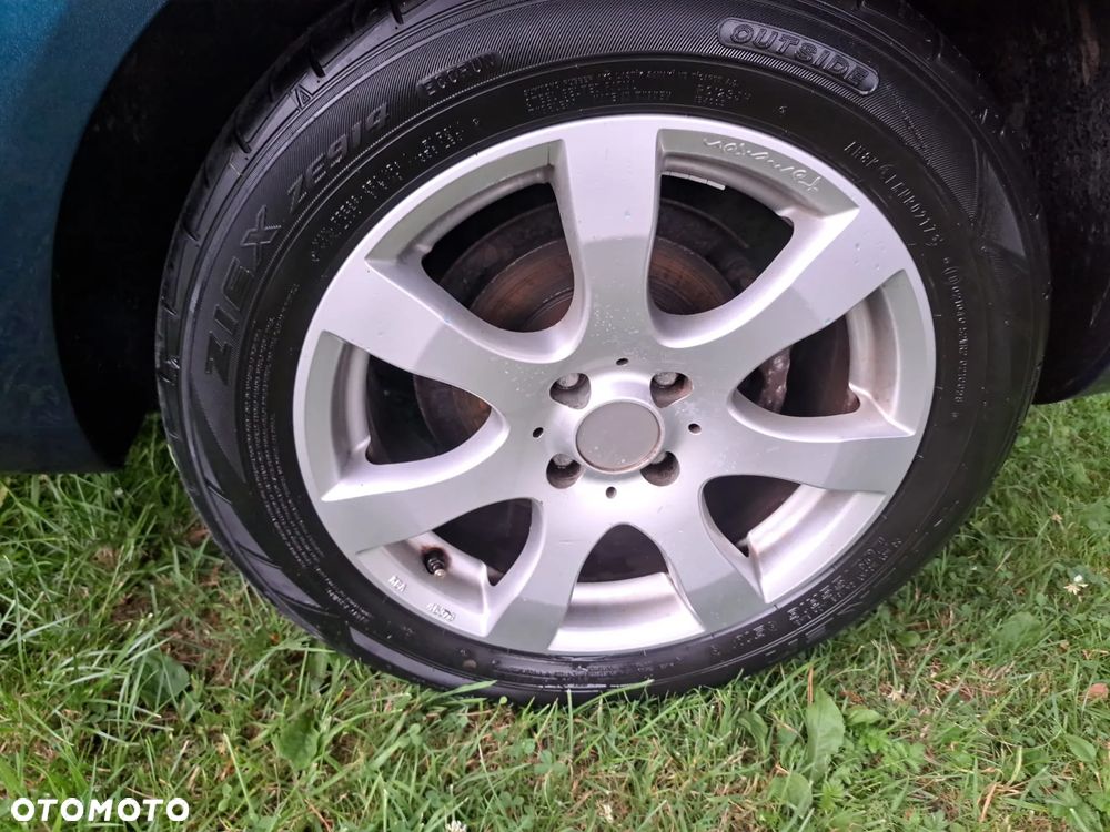 Opel Astra 1.6 Essentia - 10