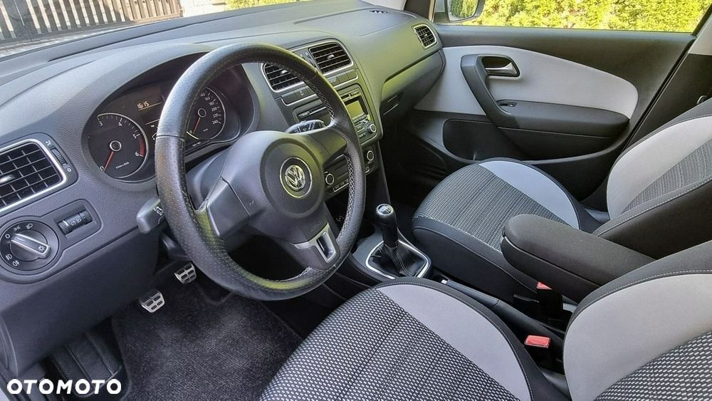 Volkswagen Polo Cross - 12