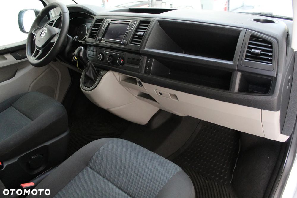 Volkswagen Transporter T6 - 13