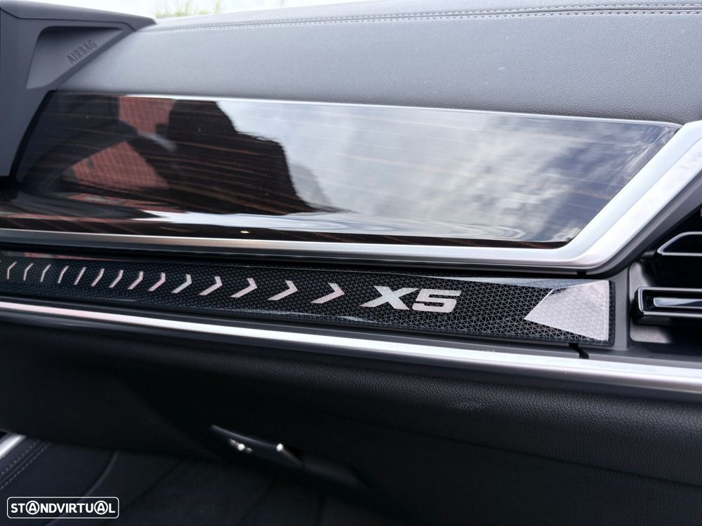 BMW X5 50 e xDrive Pack M Desportivo Pro - 53