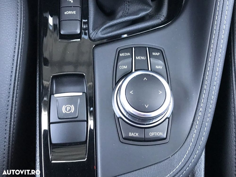 BMW X2 xDrive25e AT PHEV - 33