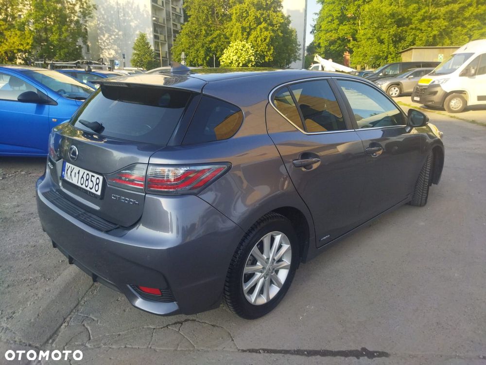 Lexus CT ver-200h-eco-elite - 4