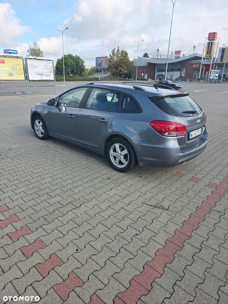 Chevrolet Cruze - 4