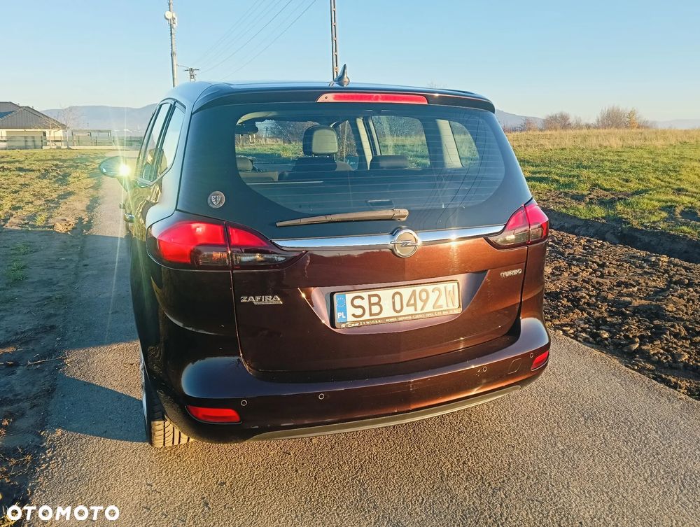 Opel Zafira Tourer 1.4 Turbo drive - 12
