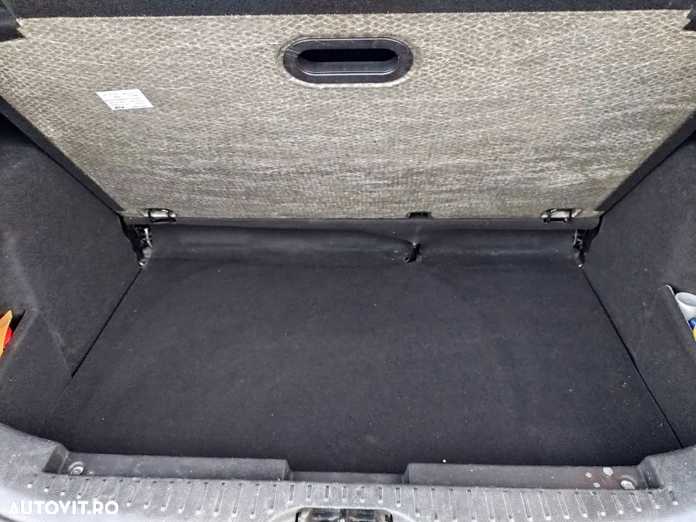 Ford B-Max 1.4 City - 4