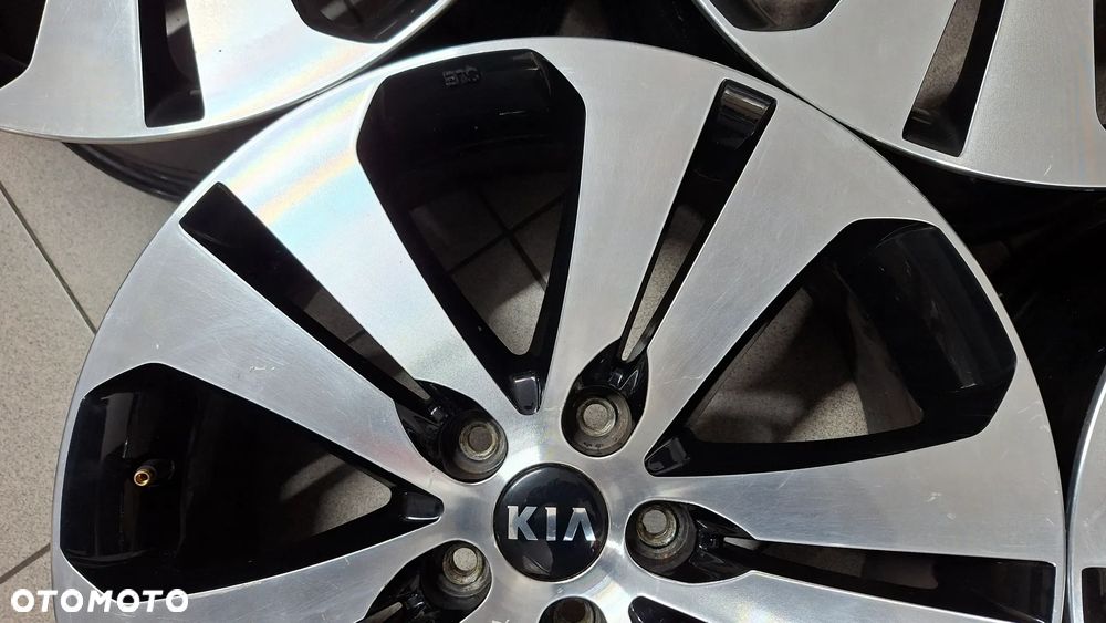 Felgi Aluminiowe 18 Kia Sportage III 5x114.3 ET 40.5 - 4