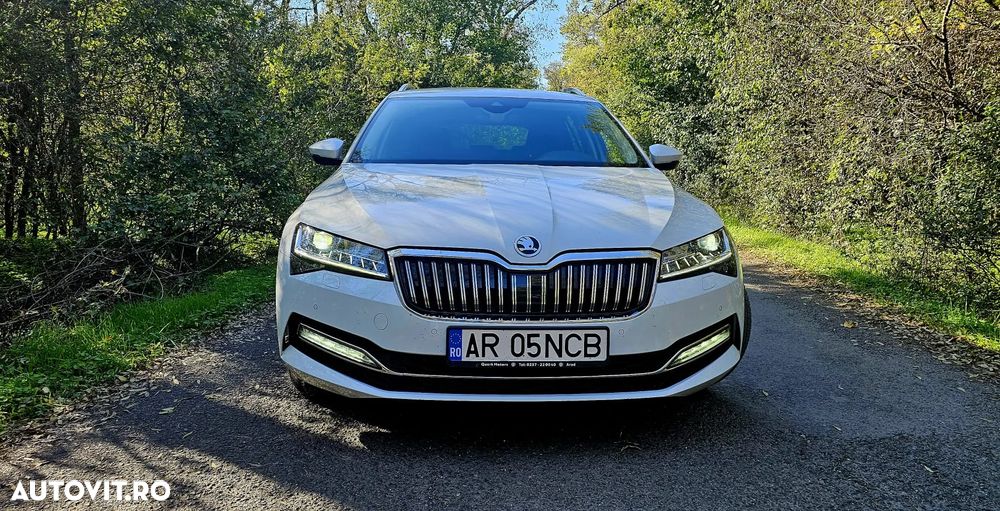 Skoda Superb 2.0 TDI DSG Ambition - 4