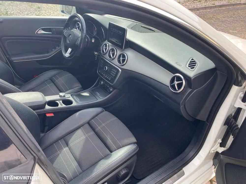 Mercedes-Benz CLA 220 d Shooting Brake Urban Aut. - 35