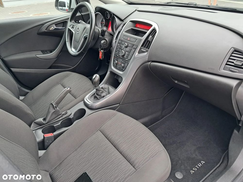 Opel Astra 1.6 Business EU6 - 21