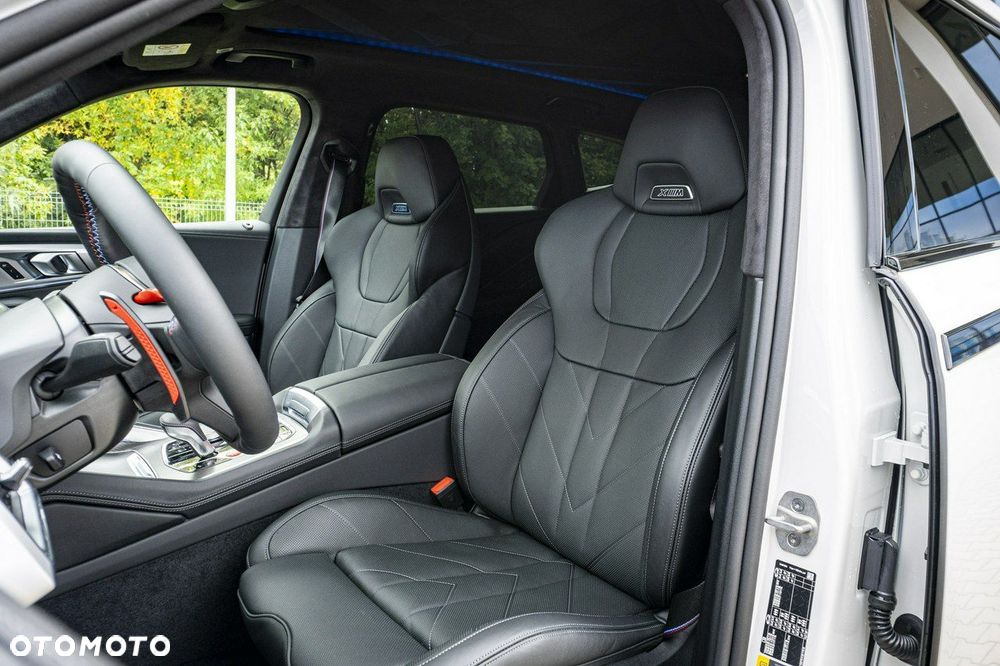 BMW XM 50e PHEV sport - 17