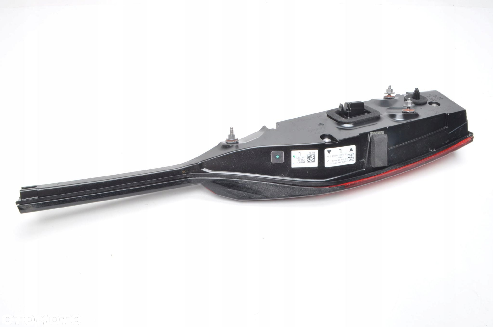 BMW F44 LAMPA LEWA TYLNA W KLAPE 8498739 - 8