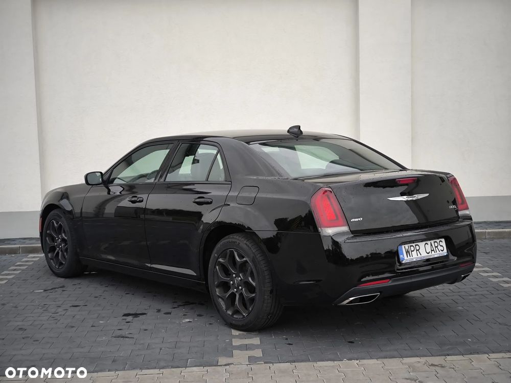 Chrysler 300 - 4