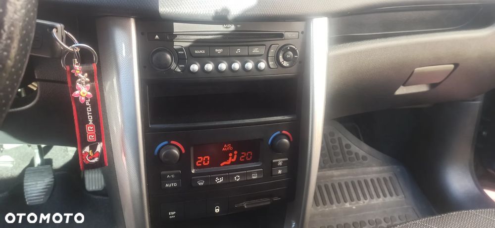 Peugeot 207 1.6 Sporty - 14