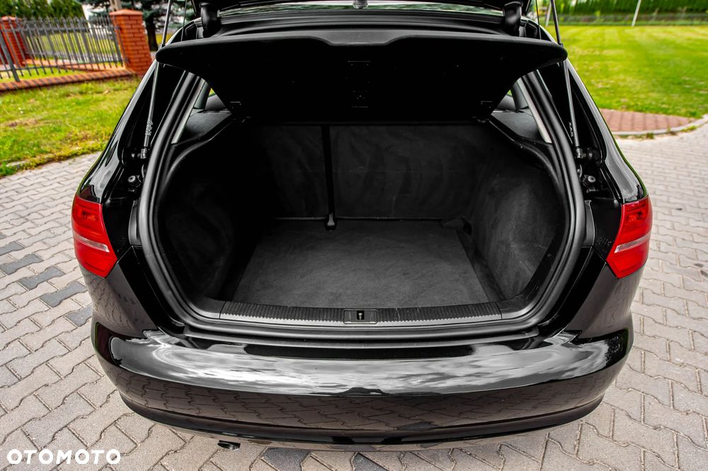 Audi A3 Sportback 1.6 S tronic Attraction - 19