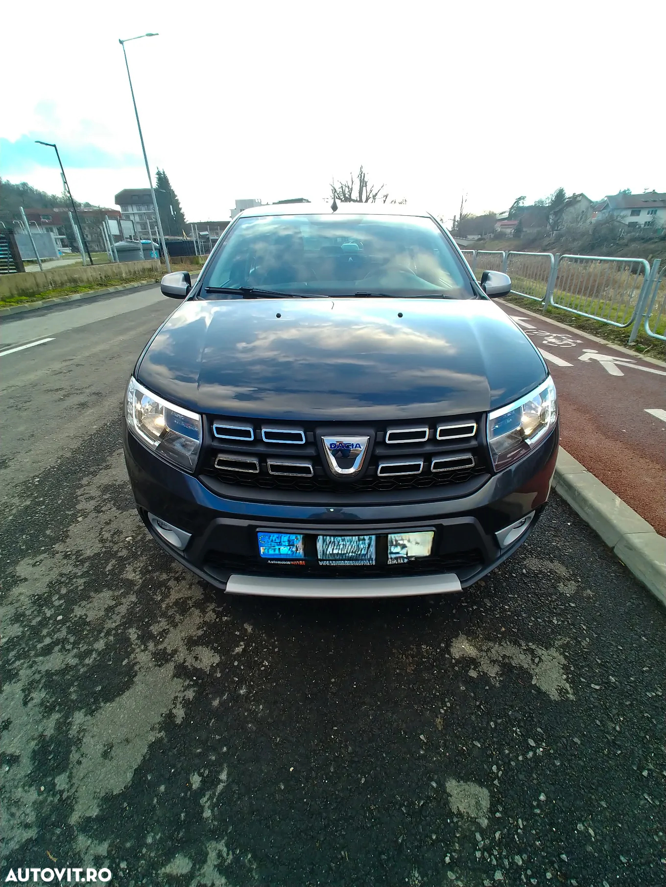 Dacia Logan Stepway TCe 100 GPL - 10