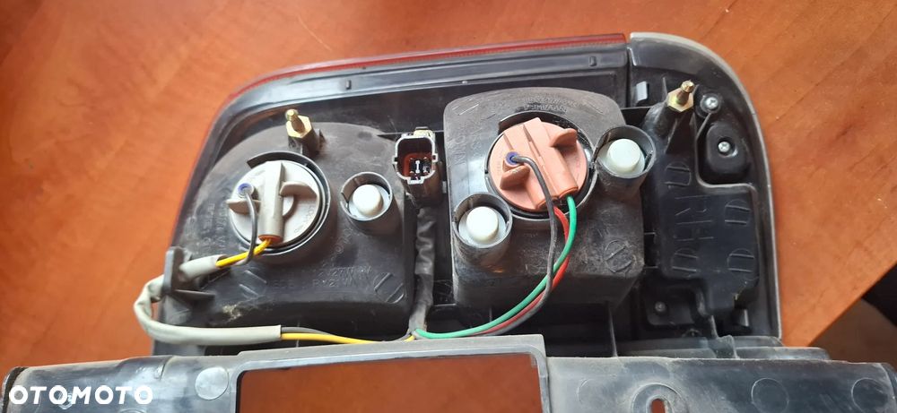 Lampa tylna TYŁ  SSANGYONG KYRON 05-07 - 3