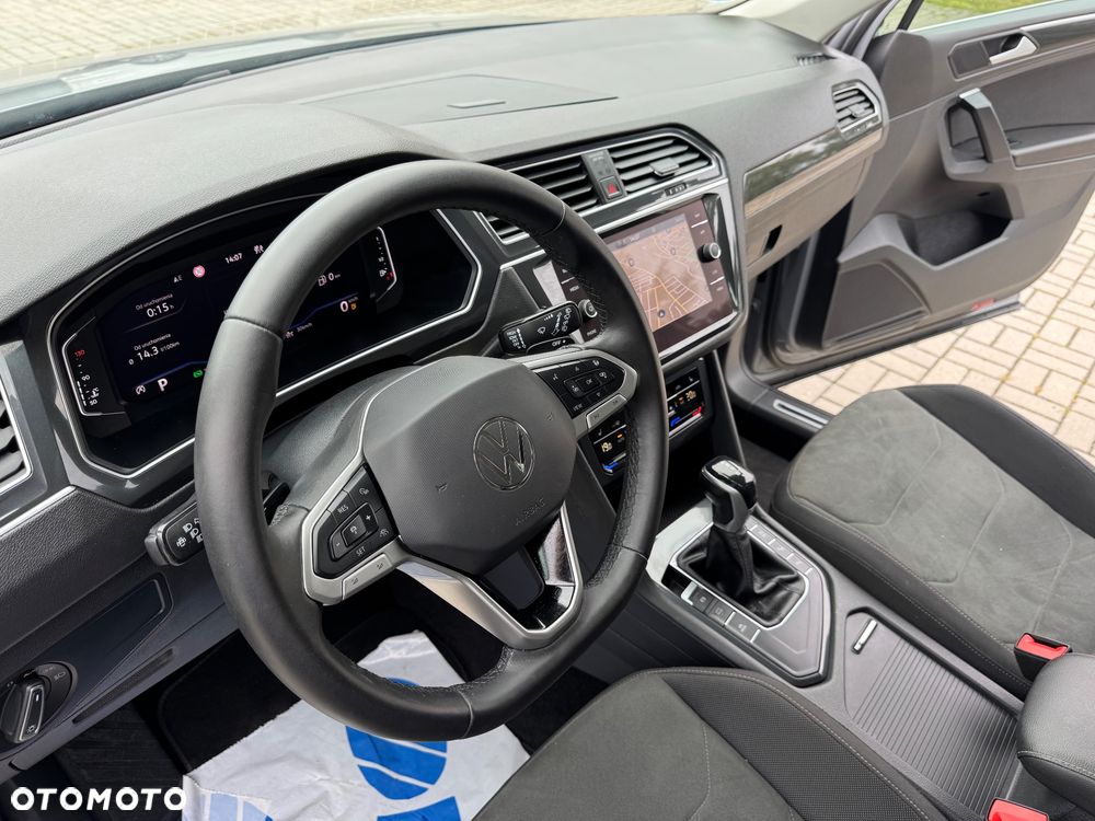 Volkswagen Tiguan - 34