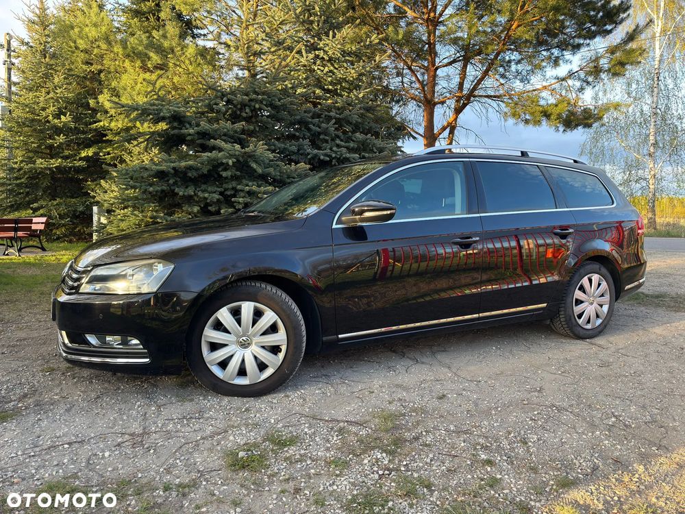 Volkswagen Passat - 17