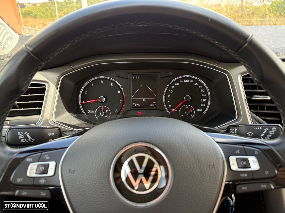 VW T-Roc - 28