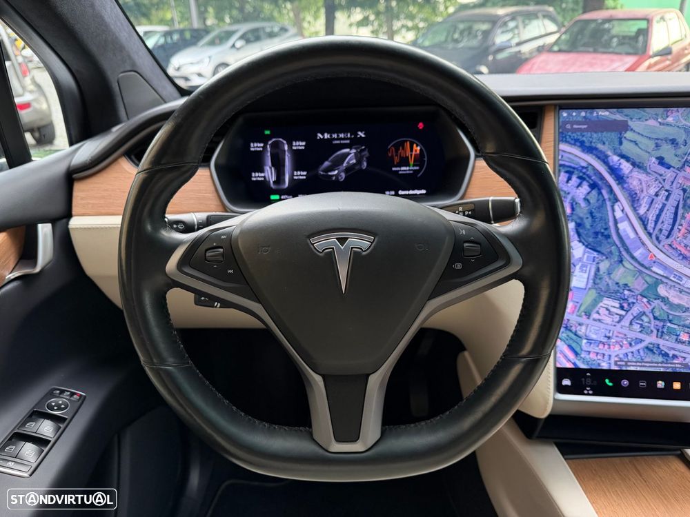 Tesla Model X 100 kWh Long Range Plus AWD - 16