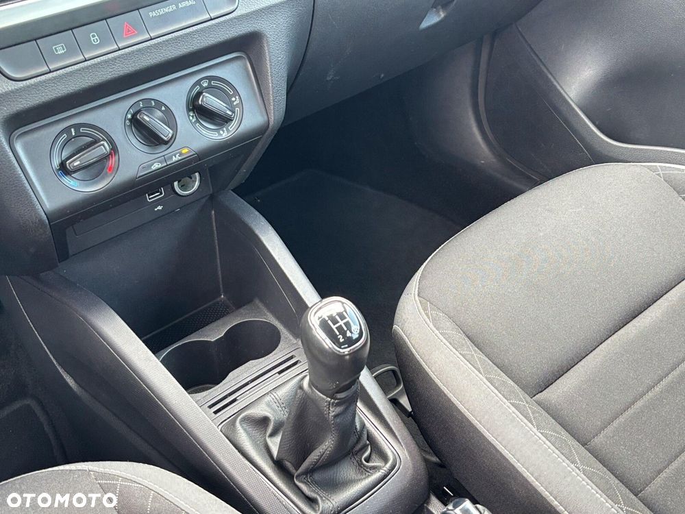 Skoda Fabia 1.0 Ambition - 23