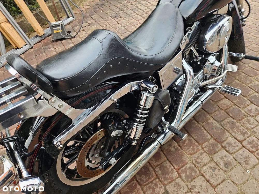 Harley-Davidson Dyna Super Glide - 22