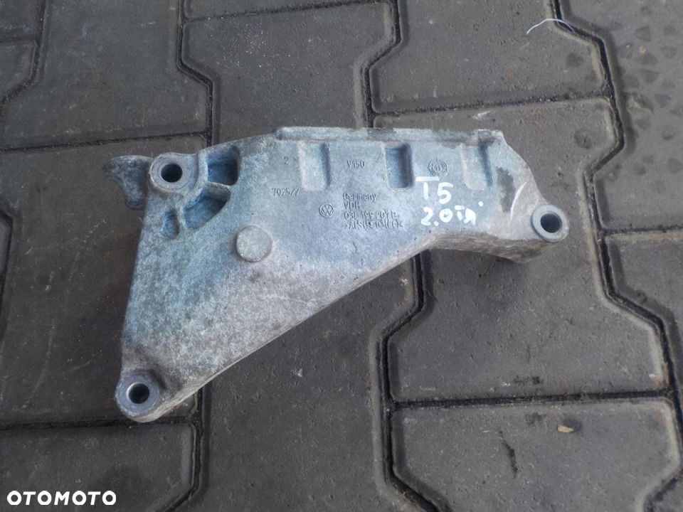 VW T5 2.0 TDI ŁAPA UCHWYT SILNIKA 03L199207B - 1