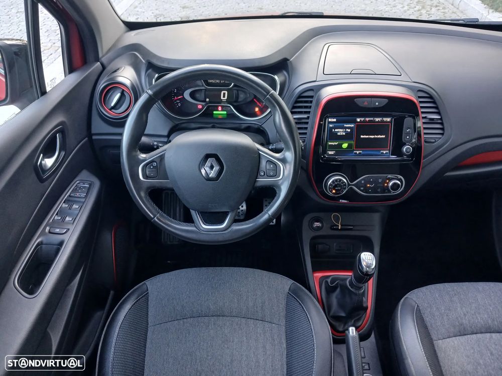 Renault Captur - 16