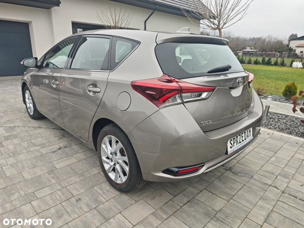 Toyota Auris 1.33 VVT-i Comfort - 7