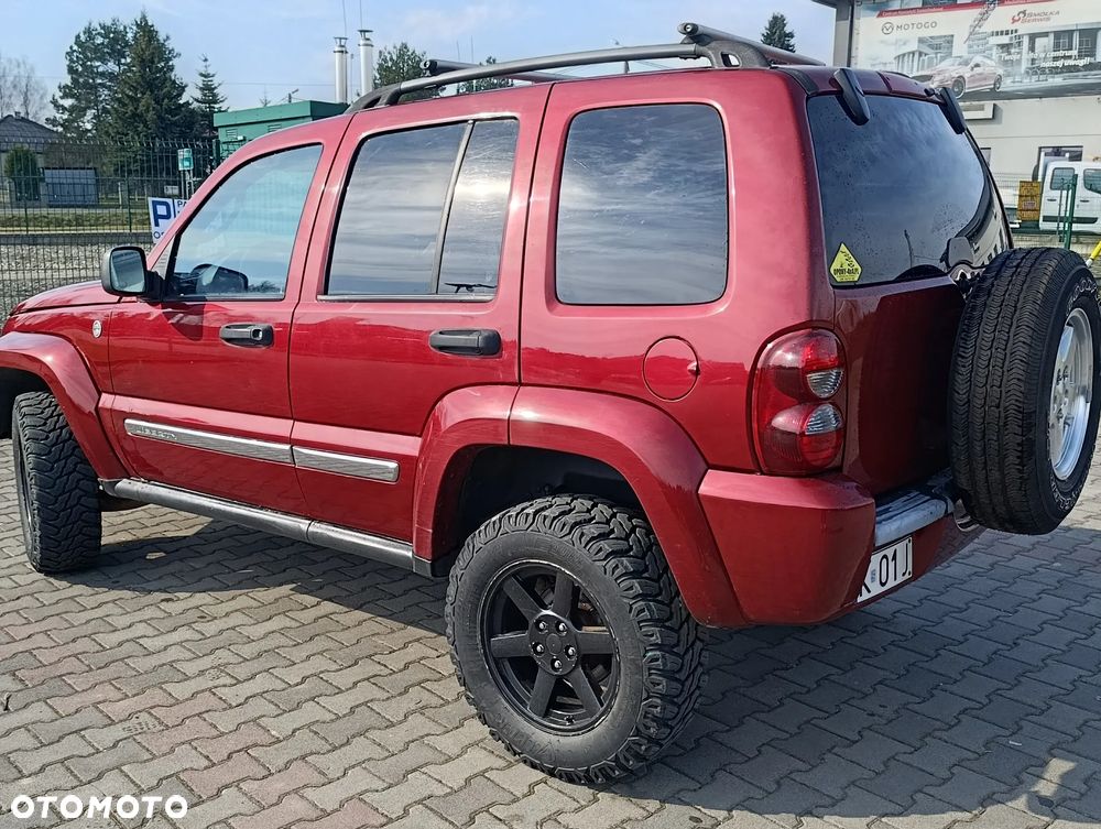 Jeep Liberty - 5