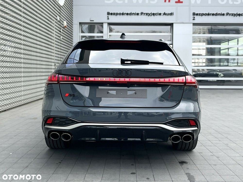 Audi S5 Avant - 13