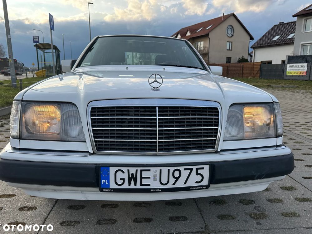 Mercedes-Benz Klasa E - 10