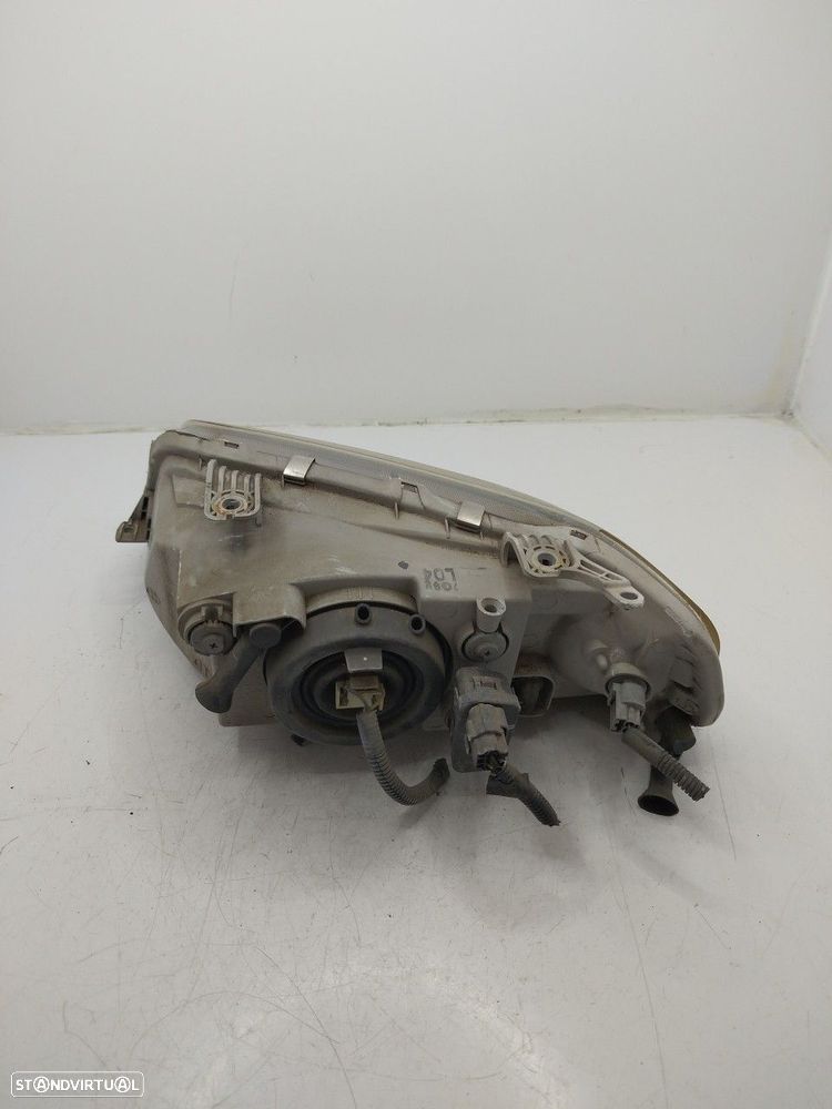 Farol/ Otica Dianteiro Dto Chevrolet Aveo / Kalos Hatchback (T200) - 3