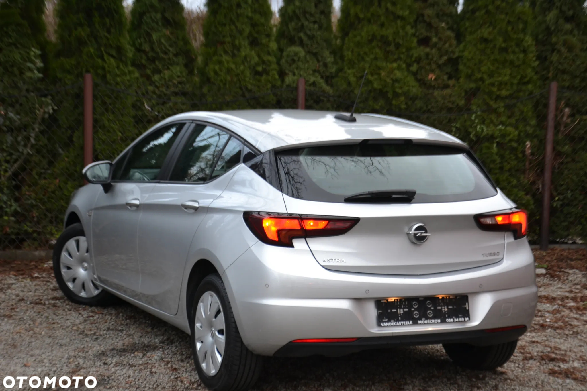 Opel Astra V 1.4 T Enjoy - 18